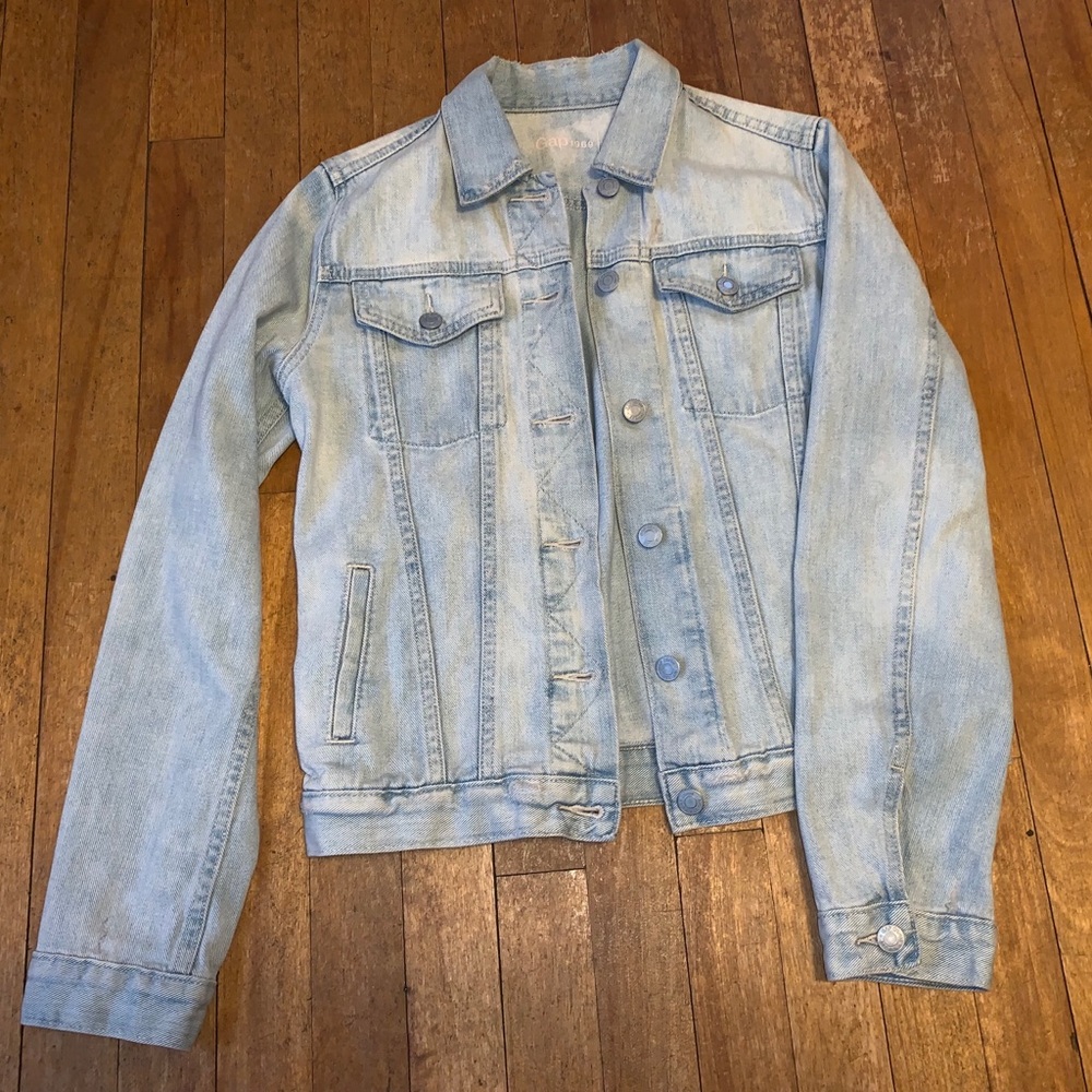 Light wash denim jacket